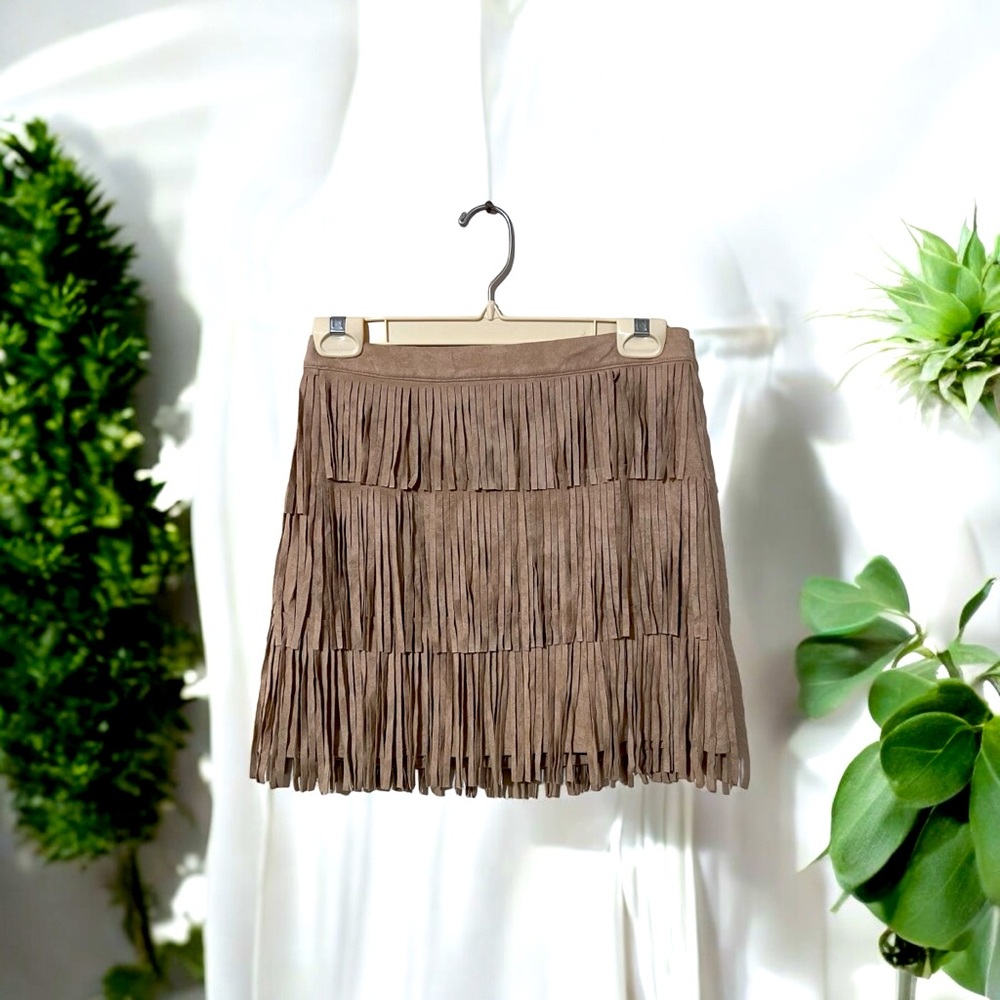 Forever 21 suede fringed mini skirt - S